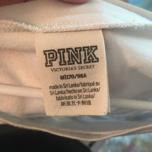 White VS PINK shirt